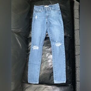 Levi’s 311 Shaping Skinny Jeans